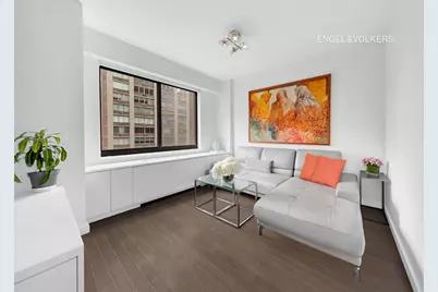 350 E 72nd Street #9B, New York, NY 10021 - Photo 3