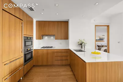 400 5th Avenue #37C, New York City, NY 10018 - Photo 3