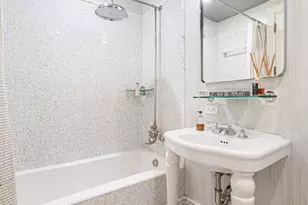 1 Central Park S, New York, NY 10019 - Photo 15