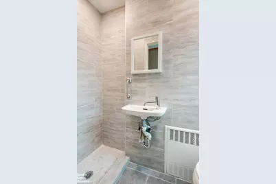 945 Schenck Avenue, New York City, NY 11207 - Photo 5