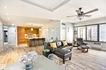 529 W 42nd Street #8N, New York City, NY 10036 - Photo 1
