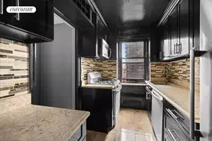 400 E 59th St, New York City, NY 10022 - Photo 17