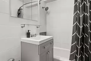 336 E 50th St, New York, NY 10022 - Photo 7