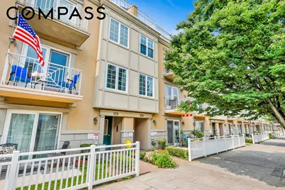 102-20 Rockaway Beach Boulevard #3C, New York City, NY 11694 - Photo 3