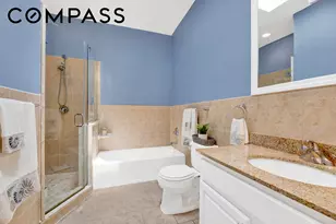 102-20 Rockaway Beach Blvd, New York City, NY 11694 - Photo 25