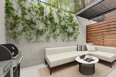 184 Hawthorne Street #1A, Brooklyn, NY 11225 - Photo 7