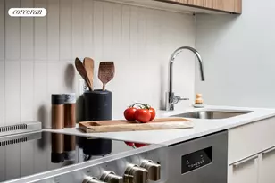 30-77 Vernon Blvd, Astoria, NY 11102 - Photo 3