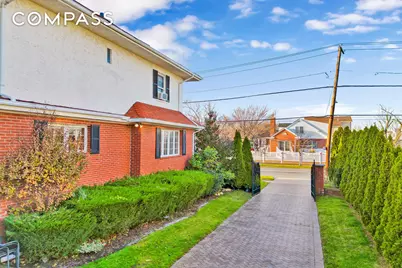 142-15 Newport Avenue, New York City, NY 11694 - Photo 11