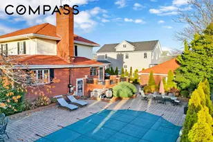 142-15 Newport Ave, New York City, NY 11694 - Photo 13