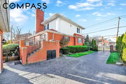 142-15 Newport Avenue, New York City, NY 11694 - Photo 43