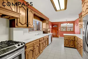 142-15 Newport Ave, New York City, NY 11694 - Photo 23