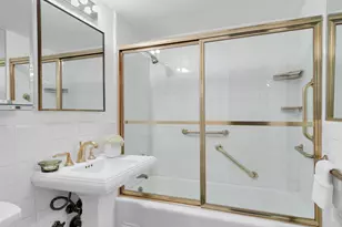 25 Sutton Pl S, New York City, NY 10022 - Photo 7