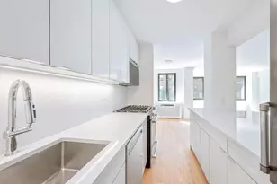 425 E 63rd St, New York City, NY 10065 - Photo 3