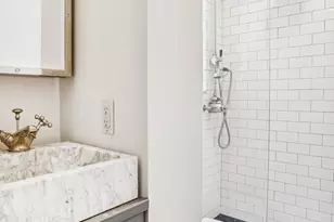 101 Thompson St, New York, NY 10012 - Photo 5