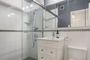 30 W 60th St, New York City, NY 10023 - Photo 7