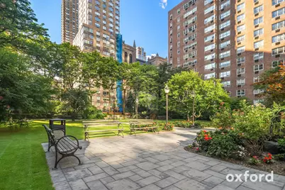 345 W 58th Street #15-L, New York City, NY 10019 - Photo 11