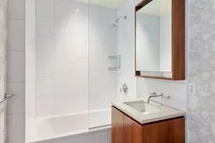 555 W 59th St, New York City, NY 10019 - Photo 9