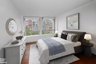 300 E 33rd St, New York City, NY 10016 - Photo 3
