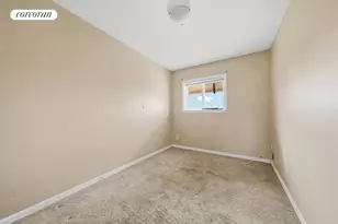 4246 E Tremont Ave, New York City, NY 10465 - Photo 15