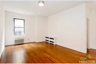 425 E 74th Street #2E, New York City, NY 10021 - Photo 1