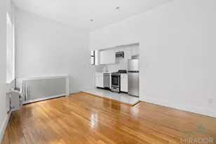 425 E 74th St, New York, NY 10021 - Photo 5