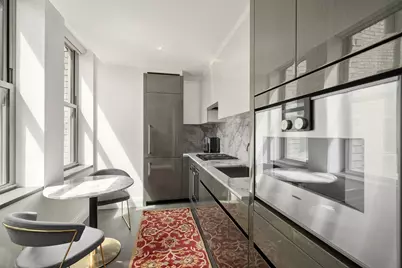 303 Park Avenue, New York City, NY 10022 - Photo 3