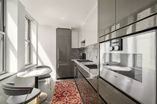 303 Park Ave, New York City, NY 10022 - Photo 3