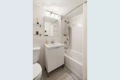 210 Clinton Avenue #8B, New York City, NY 11205 - Photo 7