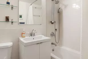 210 Clinton Ave, New York City, NY 11205 - Photo 7