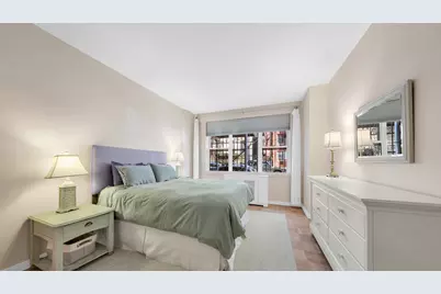 424 E 52nd Street #3A, New York City, NY 10022 - Photo 23