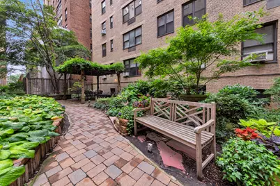 424 E 52nd Street #3A, New York City, NY 10022 - Photo 13
