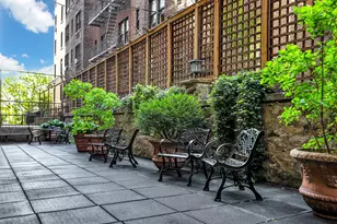 424 E 52nd St, New York City, NY 10022 - Photo 17