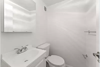 4705 Henry Hudson Parkway W #5K, Bronx, NY 10471 - Photo 11