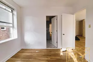 64-41 Saunders St, Rego Park, NY 11374 - Photo 7