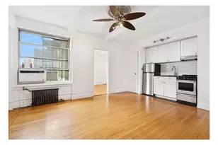 325 W 45th St, New York, NY 10036 - Photo 3