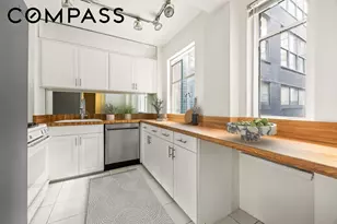 45 W 54th St, New York City, NY 10019 - Photo 3