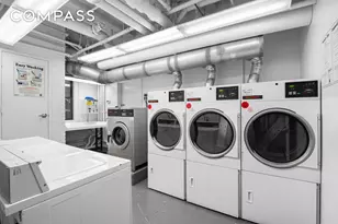 975 Park Ave, New York City, NY 10028 - Photo 7