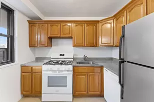 4705 Henry Hudson Pkwy W, New York City, NY 10471 - Photo 7