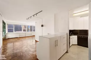 300 E 40th St, New York City, NY 10016 - Photo 7