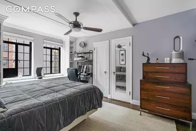 321 E 43rd Street #708, New York, NY 10017 - Photo 7