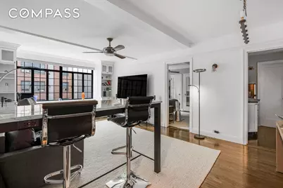 321 E 43rd Street #708, New York, NY 10017 - Photo 3