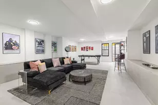 665 Degraw St, New York City, NY 11217 - Photo 11