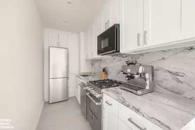 211 E 18th Street #3R, New York, NY 10003 - Photo 5