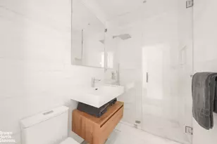 211 E 18th St, New York City, NY 10003 - Photo 9