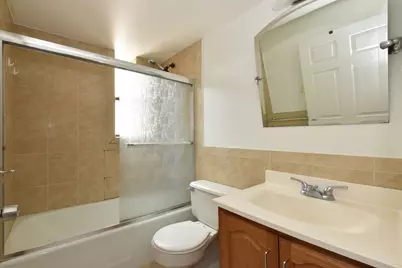 150 W 51st Street #1621, New York City, NY 10019 - Photo 5