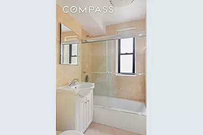 30 E 9th Street #2II, New York, NY 10003 - Photo 9