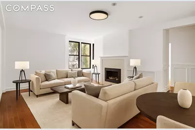 30 E 9th Street #2II, New York, NY 10003 - Photo 3