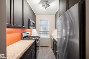 118 E 60th St, New York City, NY 10022 - Photo 25