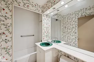 118 E 60th St, New York City, NY 10022 - Photo 11