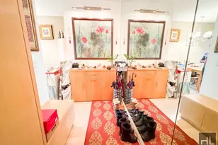 340 E 23rd St, New York City, NY 10010 - Photo 3